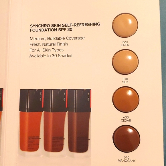 Shiseido Synchro Skin Self-Refreshing Foundation sample card - Picture 2 of 4